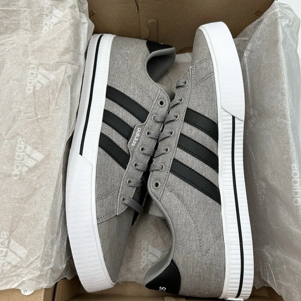 adidas Men's Daily 3.0 Canvas Skate Sneakers Size 12‎ Gray/Black Casual Shoes